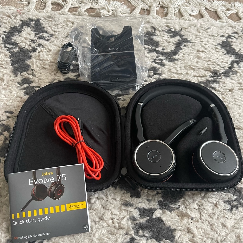Jabra Evolve 75 Wireless Headset (UC version)  NWOT